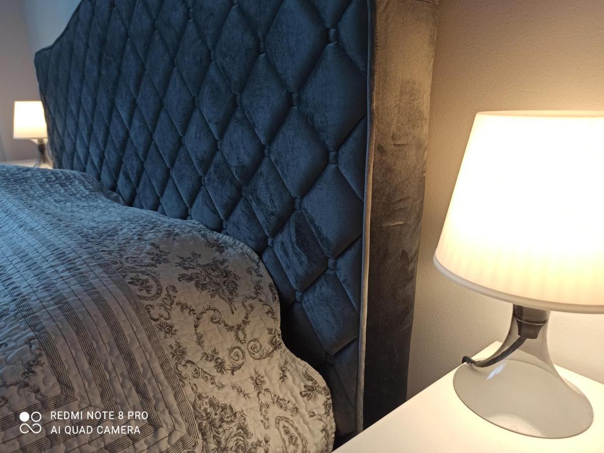 New Big Loft Apartments Jurmala With Free Secured Parking Kültér fotó